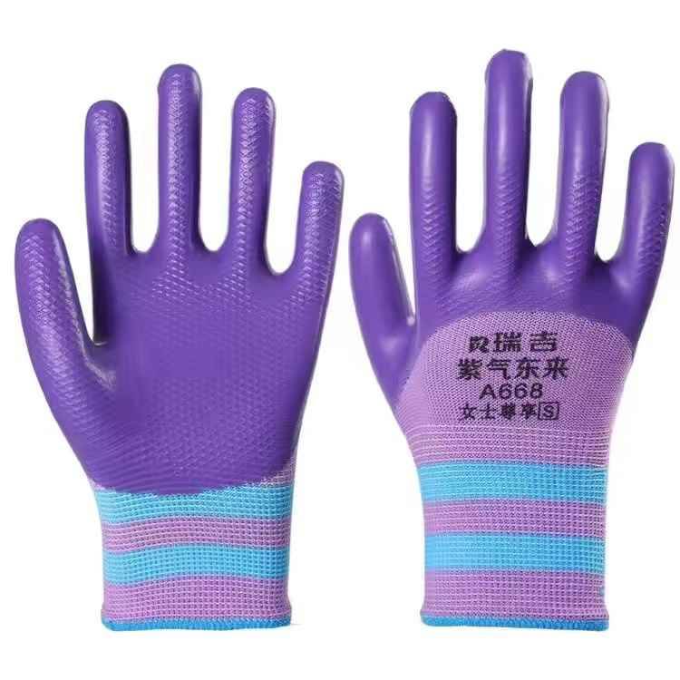 The adult lady has half-stamp gloves