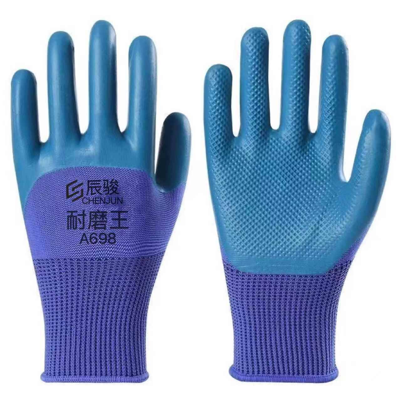 A grown man with a half-grain glove