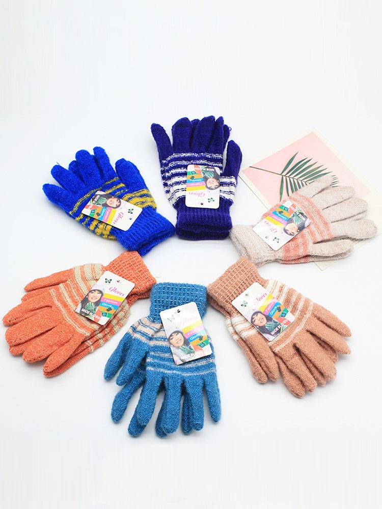 Outdoor riding anti -frozen glove adult ladies gloves in winter cute semi -velvet full finger gloves