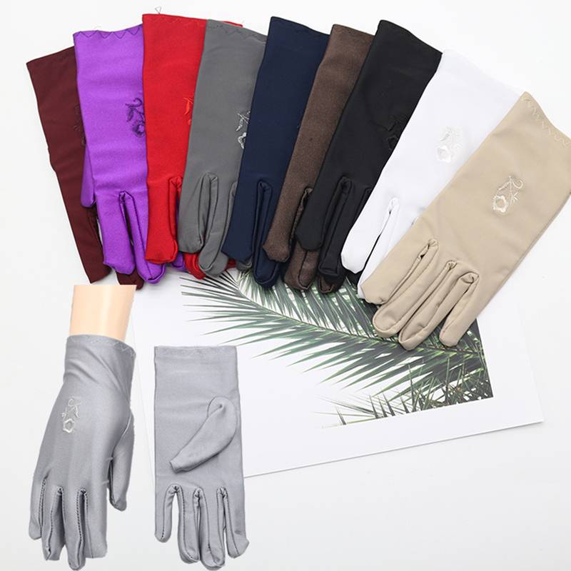Spring, autumn and summer, sunscreen gloves Women in winter men's thin electric vehicle riding car etiquette dance dance elasticity