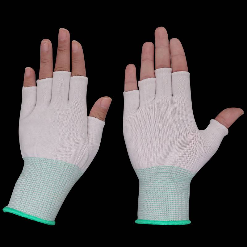 WHITE BREAK FIVE TO M