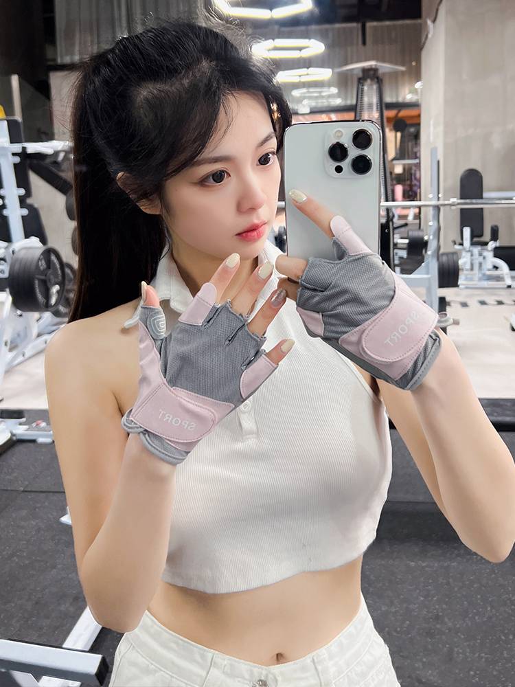 A cycling glove girl's gym, half-means yoga, smoother and cocoon-backing
