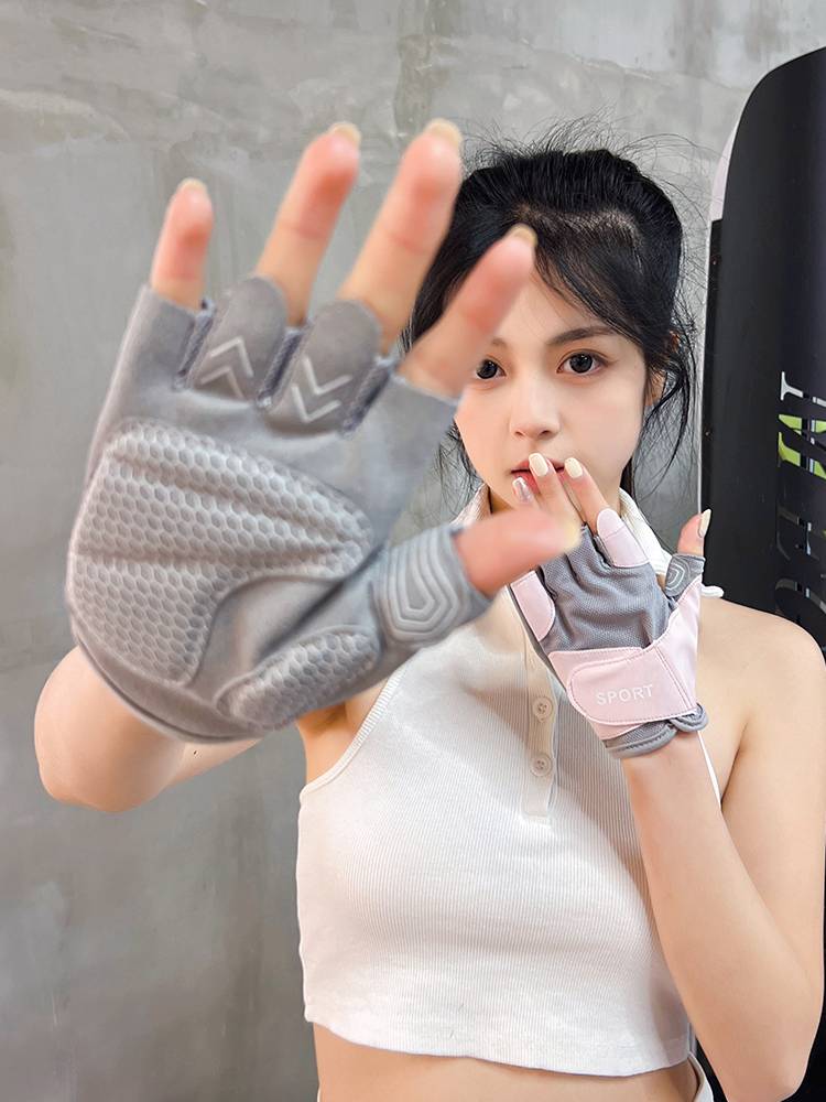 A cycling glove girl's gym, half-means yoga, smoother and cocoon-backing