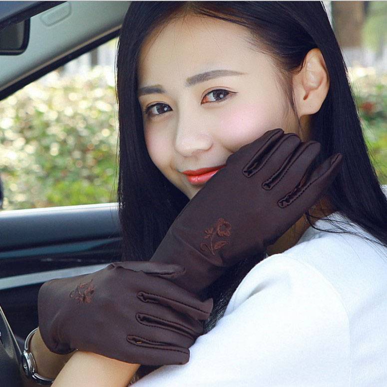 Quality style boutique summer thin sunscreen gloves ladies riding driving gloves ammonia elastic etiquette gloves hot sale