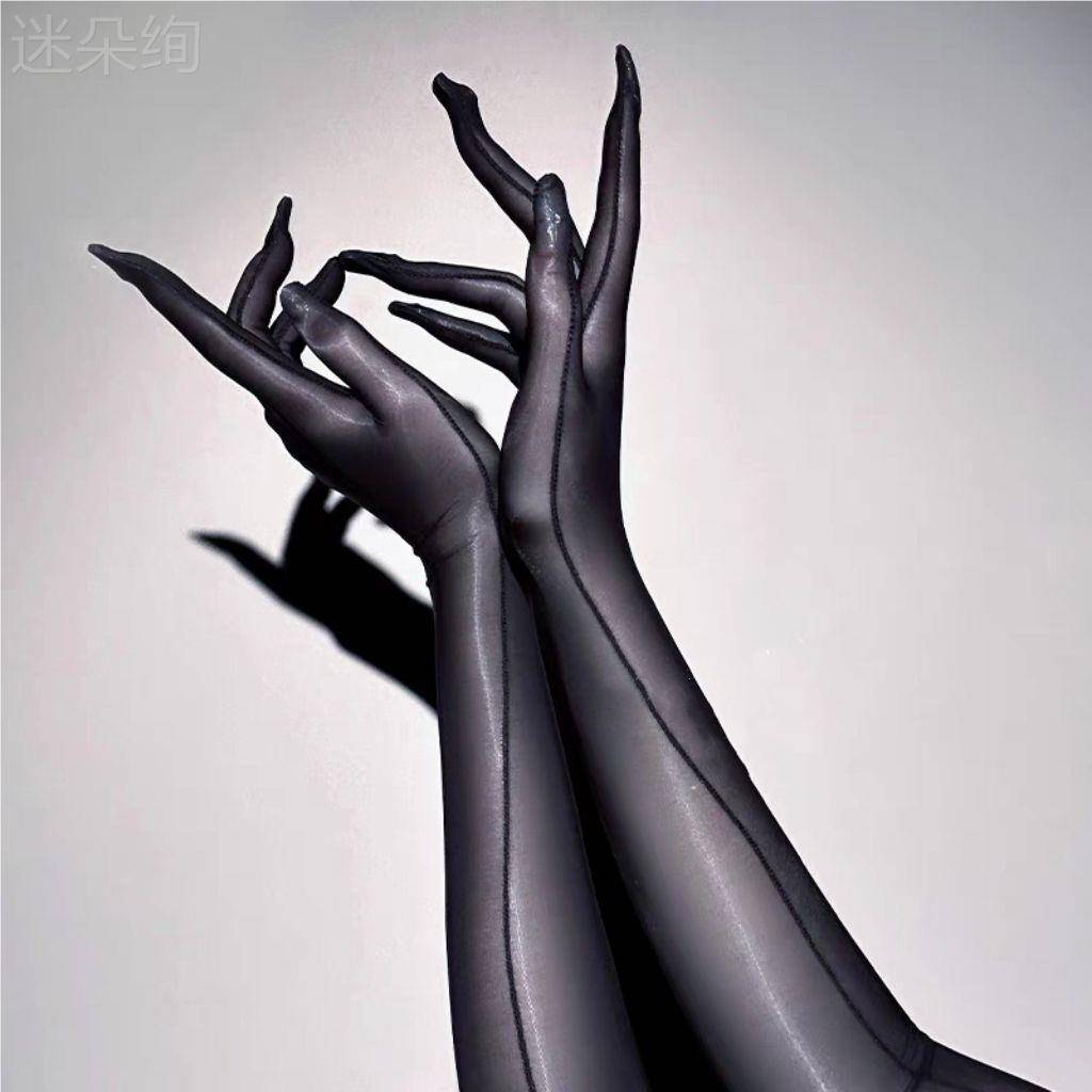 Black gloves