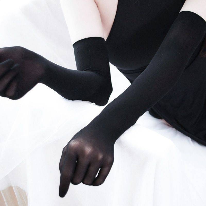 Japanese white silk gloves cosplay anime exhibition sunscreen thin five fingers seamless anti -hook silk velvet etiquette