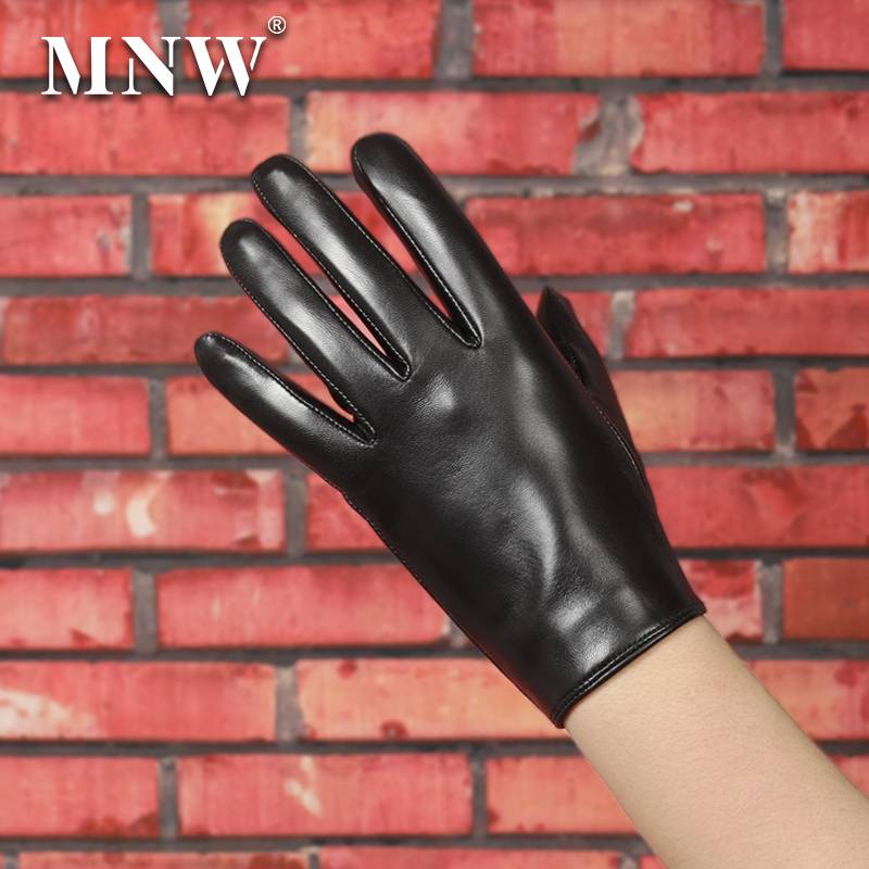 The head layer of the small sheepskin glove men's leather touch screen locomotive driving riding hollow monochriper slim glove