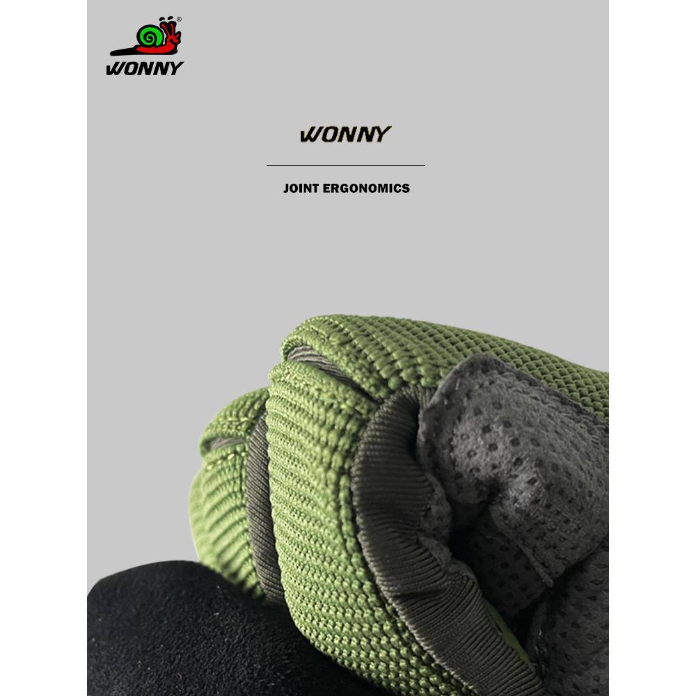Snail gloves, snails, snails, snails, scrambling, scrambling, scrambling