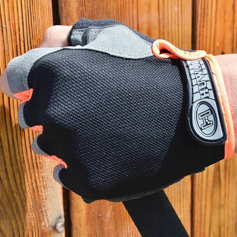 The dragon canoe gloves protect the cocoon-proof rowing rowing boat gloves from the sun