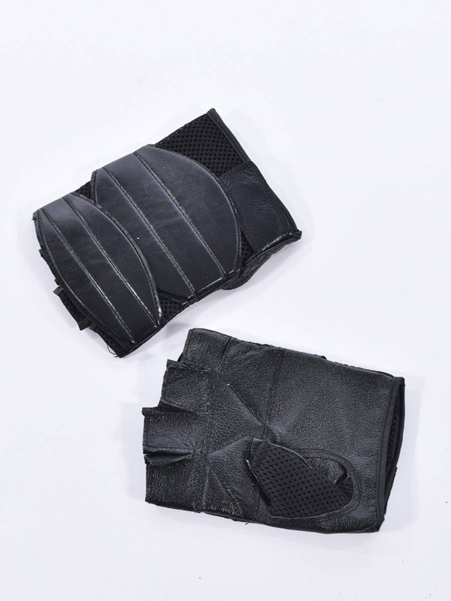 Men's head layer Pig leather semi -fingers with protective gear, motorcycle locomotive outdoor leather gloves special offer leakage
