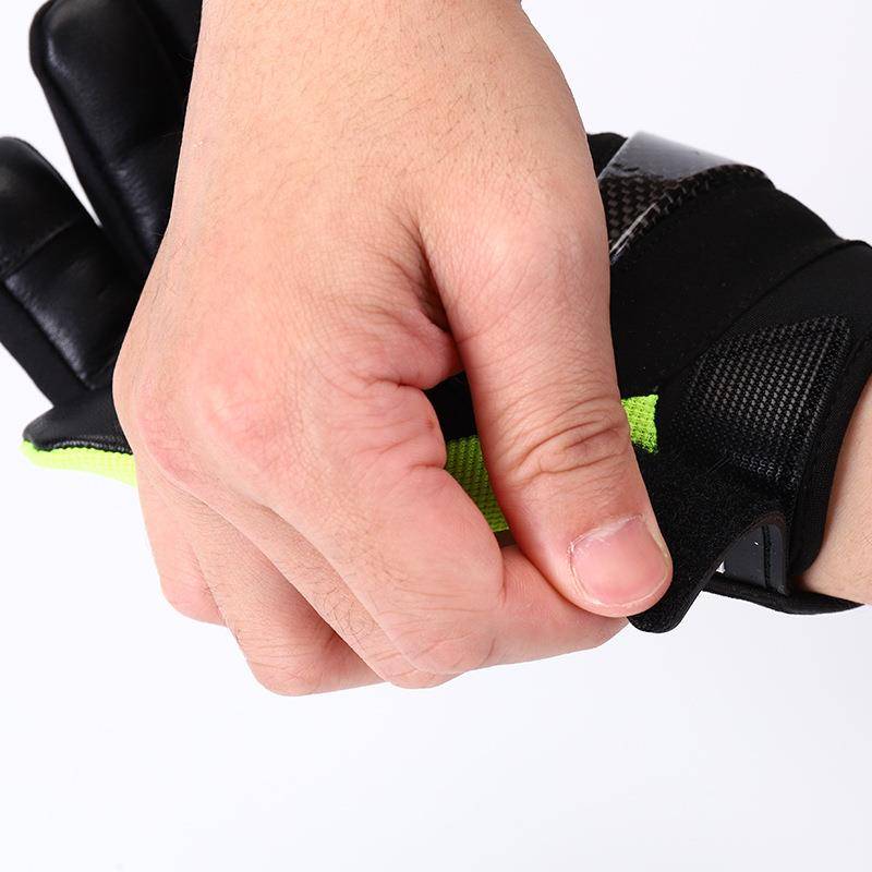 Tactical gloves refer to the new anti -collision fire -proof anti -cutting gloves breathable fluorescent cross -border wild camp outdoor outdoor finger gloves
