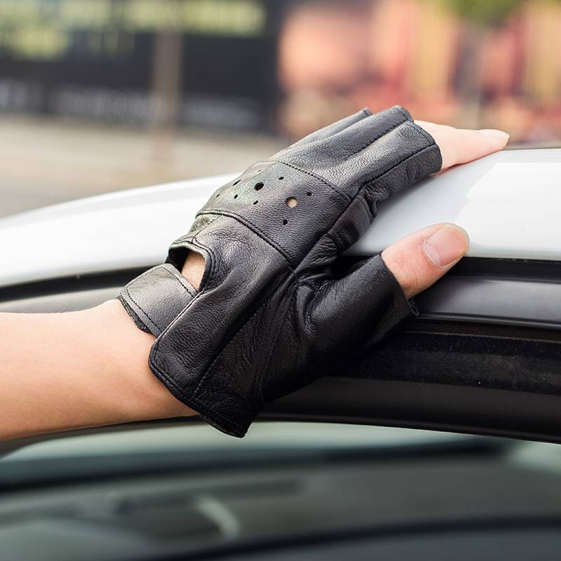Male semi -finger interception of leather gloves driver driving special forces thin outdoor fitness mountaineering non -slip cycling tactics
