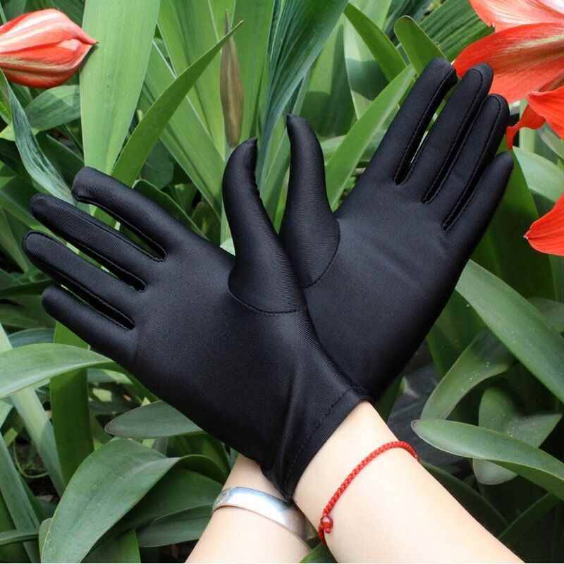 Black jewelry gloves