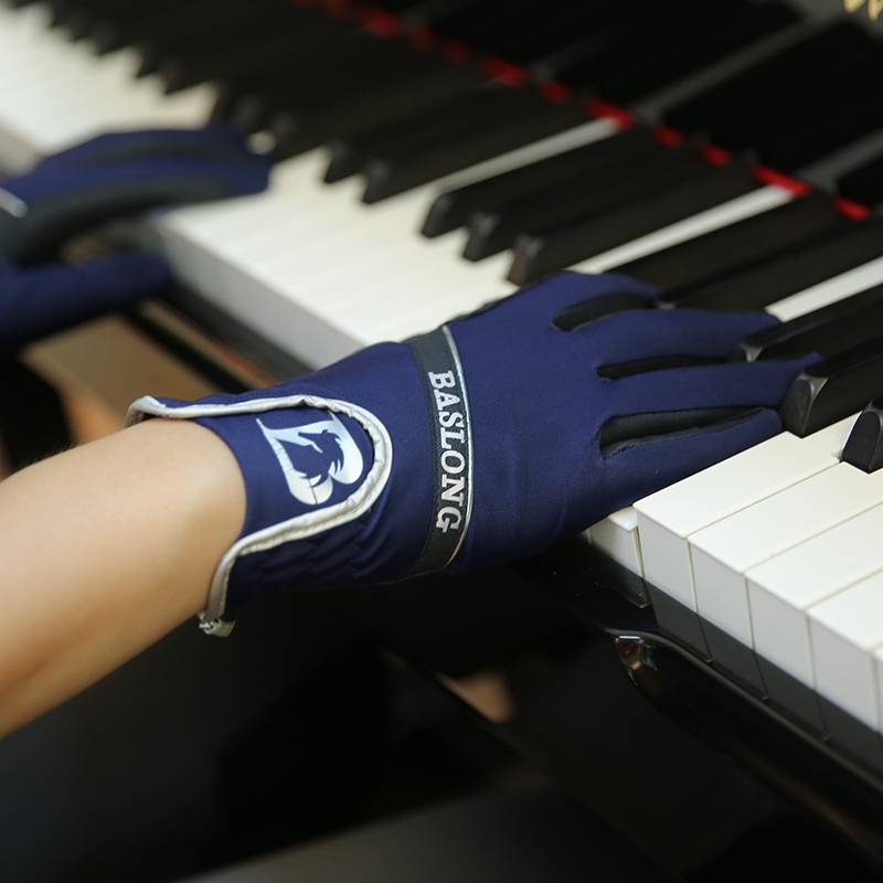 The new horse -riding glove equestrian gloves spring and autumn breathable anti -slip and wear -resistant fabric super refreshing breathable equipment