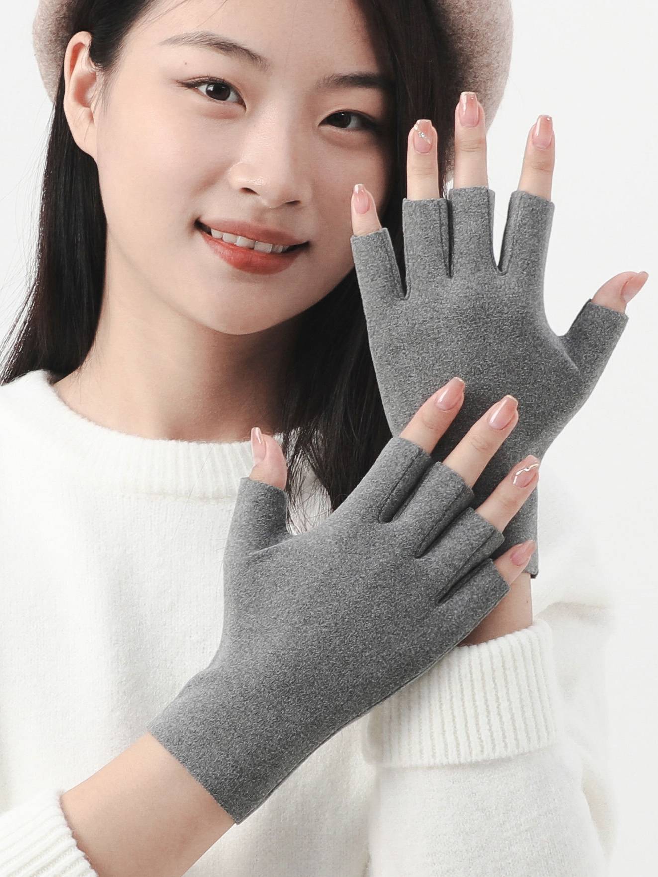 Summer indoor air -conditioned house office computer typeless elastic men and women, women, five fingers gloves and half -filament gloves