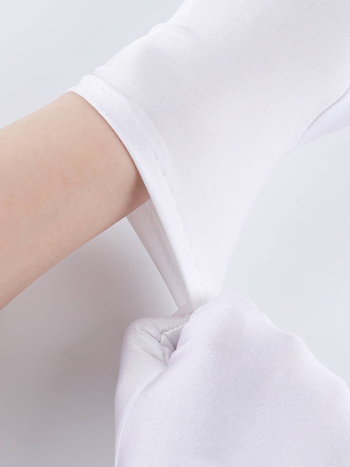 Jewelry shop Shopping guide Diamond Watch to take pictures of high -end black thin etiquette luxury counter display gloves