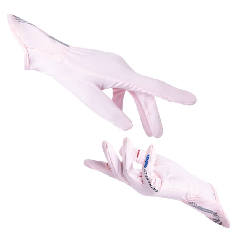 The sunscreen gloves lady has a long summer UV-skinned, scrawny, scrawny, ice-shield fingers