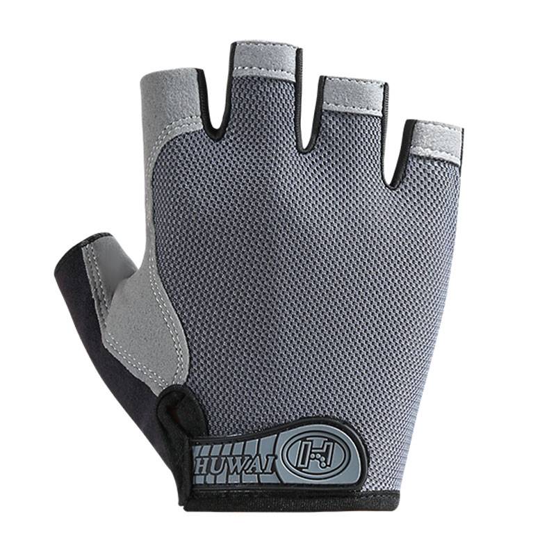 Riding gloves, half-meaning Ms. Luya's gym-hunting, summer-drive-drive-drive-drive-drive