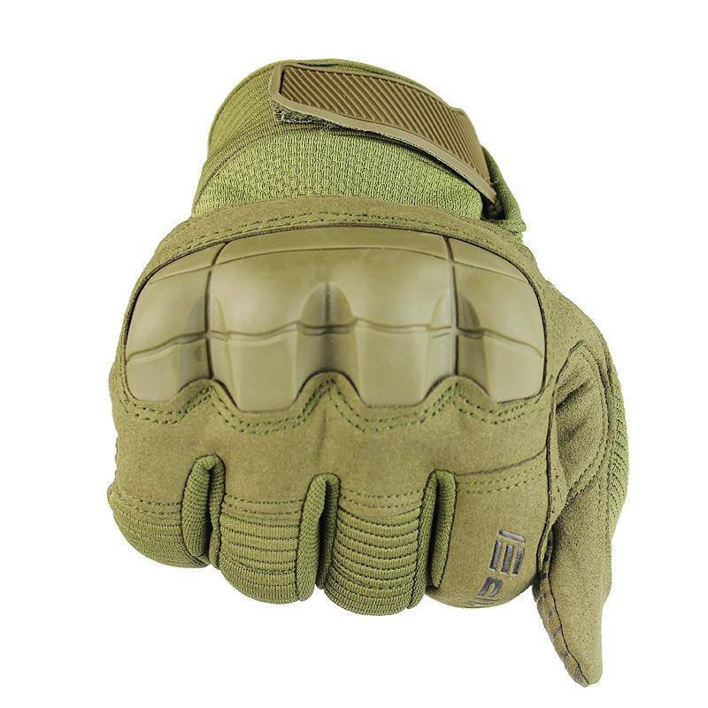 Cross-border full-scope motion gloves and a skating-shield-protected motorcycle