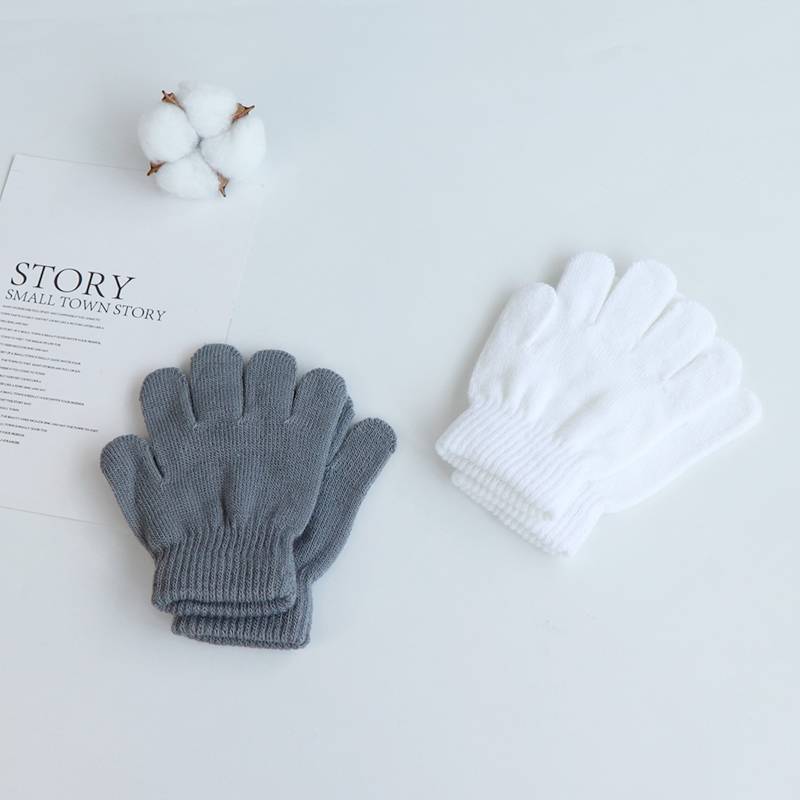 Children's gloves autumn and winter ride gloves anti -cold kindergarten elementary school students knit white gloves labor tug of war