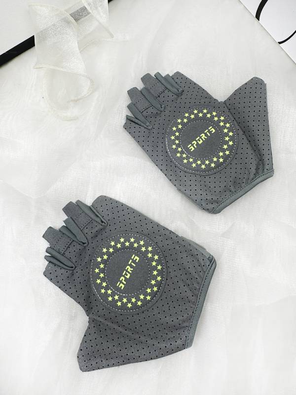 Fitness gloves female breathable ice wire semi -refers to sports cycling bicycle pot cubes anti -slip wear -resistant equipment training men's summer