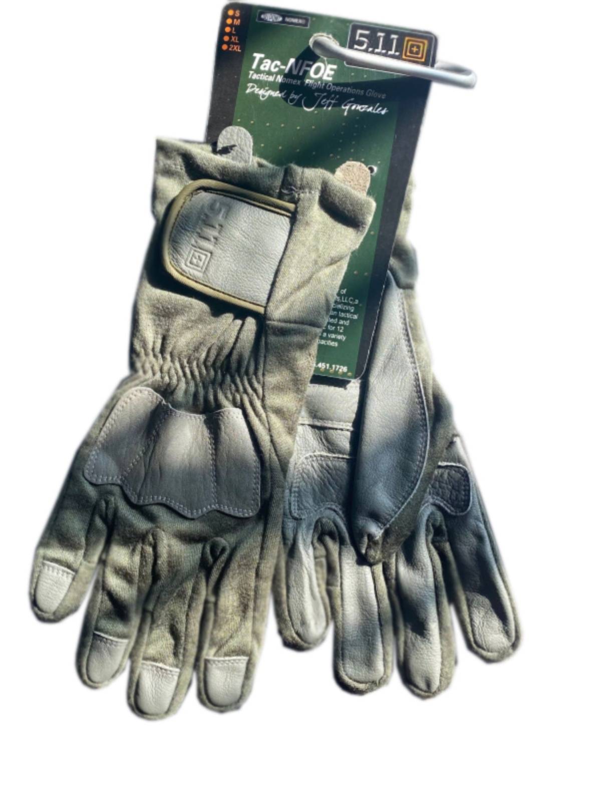 The number of tails clearance is limited men and women full finger fingering wrist care -long wear -resistant motorcycle anti -skid cycling tactical gloves