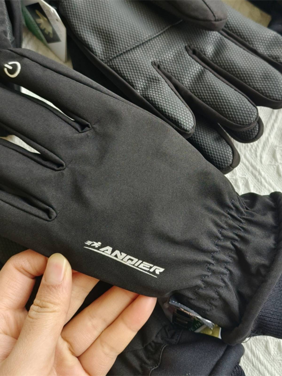 Especially cattle!Five -level structure!Men and women's common windproof, rainproof, skiing, warm -the -screen ride gloves