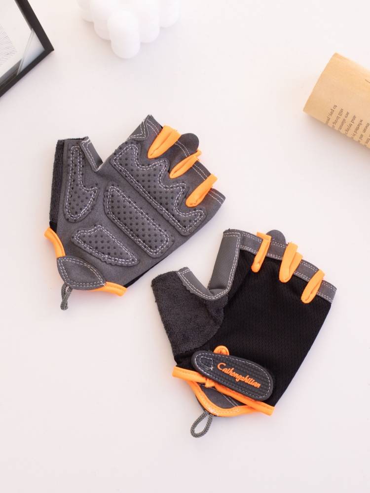 Fitters brings fami-finger male riing mounning motorizing ant-slip iron equiping to prevent cocoon yoga