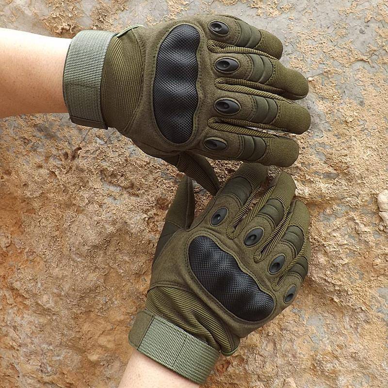 High-quality outdoor men are all-tactical gloves strong enough to grind them up