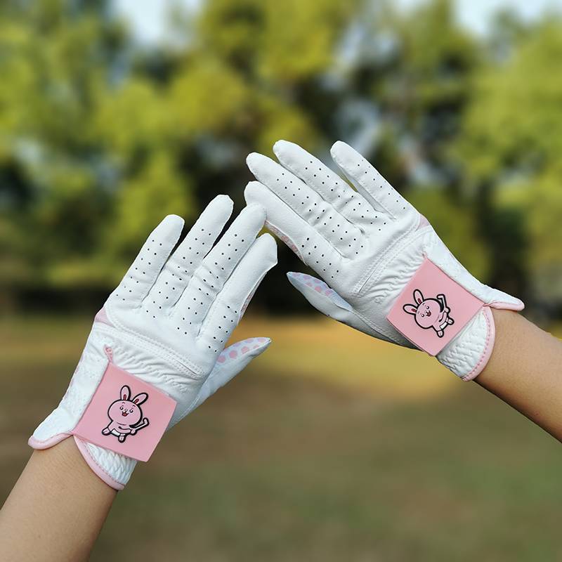 the han golf gloves ms. golf's hands are smooth and grindy-resistant