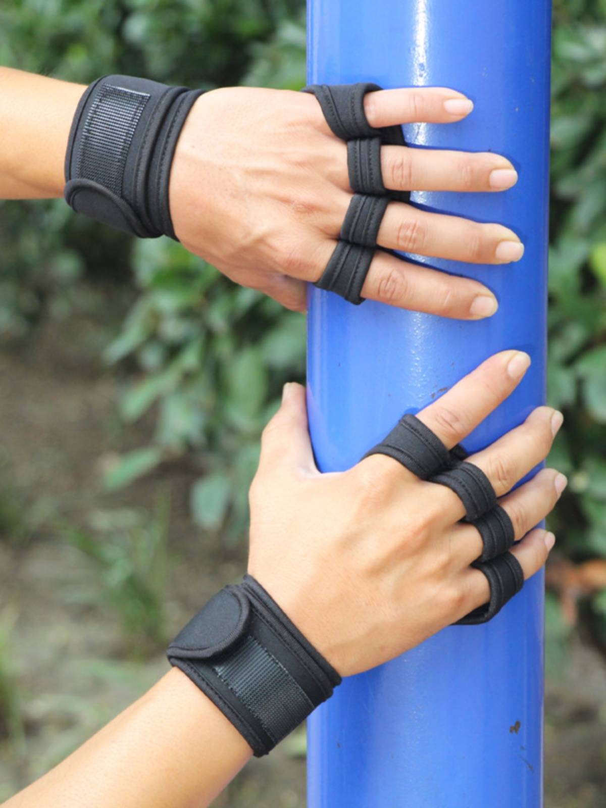 Fitness gloves men and women semi -finger fingering equipment training exercise anti -slip cocoon cocoon hand palm handbladder weightlifting dumbbells