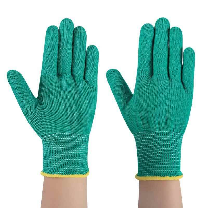 Two pairs of green and pure for children aged 3-12
