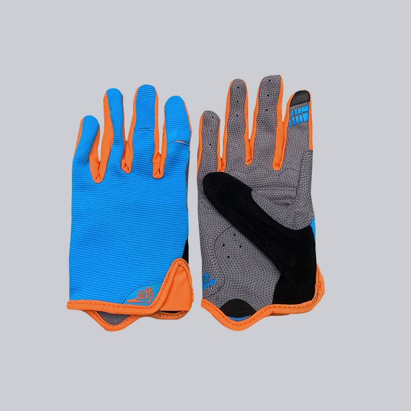 Snail Gloves Scrambles Scramble and Scramble and Scramble on foot and across the country