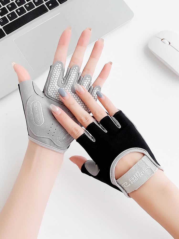 Fitness semi -finger gloves cycling thin female equipment training bicycle one bar can cause upward cocoon protection and wear resistance