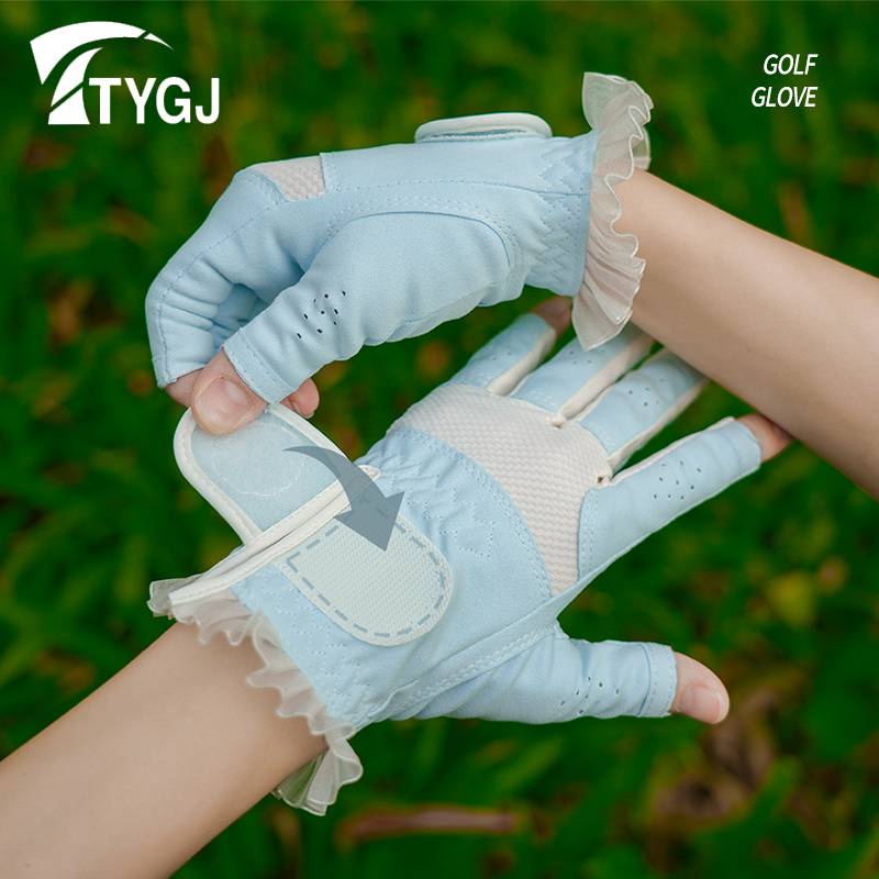 MS. GOLF GLOVES SHOWED HER FINGER GLOVES TO THE AIRNET FOR THE SUMMER SUNSCREEN