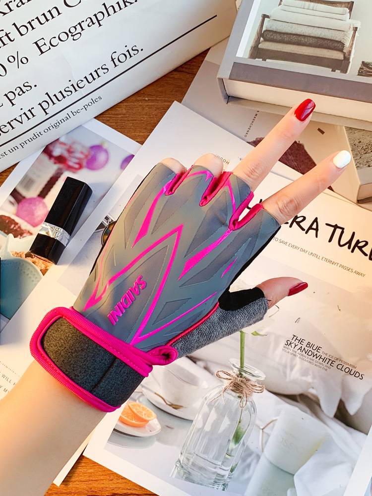 Half-sport gloves, male and female gymnasium protection training for ski-to-air-to-air-to-drive riding outside