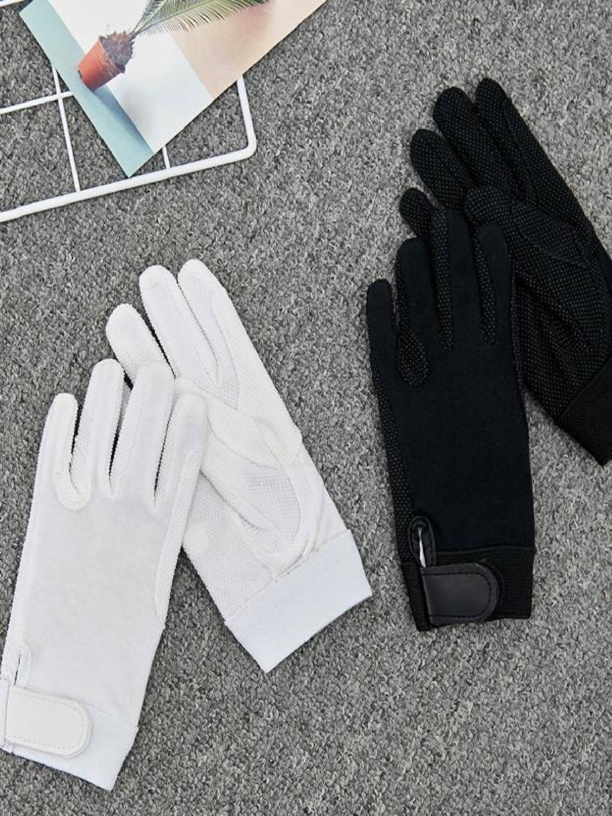 Summer riding horsetlot gloves, non -slip, abrasion -resistant white competition gloves, children's silicone gloves, horsesy horses, women