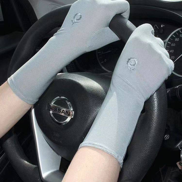 Spring, autumn and summer, sunscreen gloves, women's thin medium -long embroidered tight elastic cycling white black etiquette