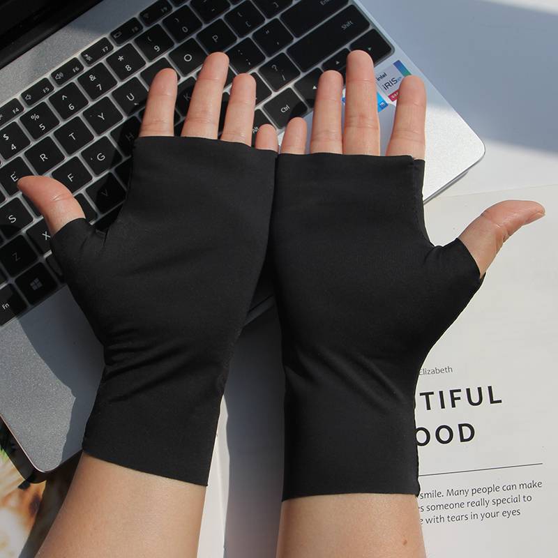 Nails sunscreen gloves female summer riding ice silk driving semi -finger tea picking thin dew gloves outdoor outdoor ultraviolet rays