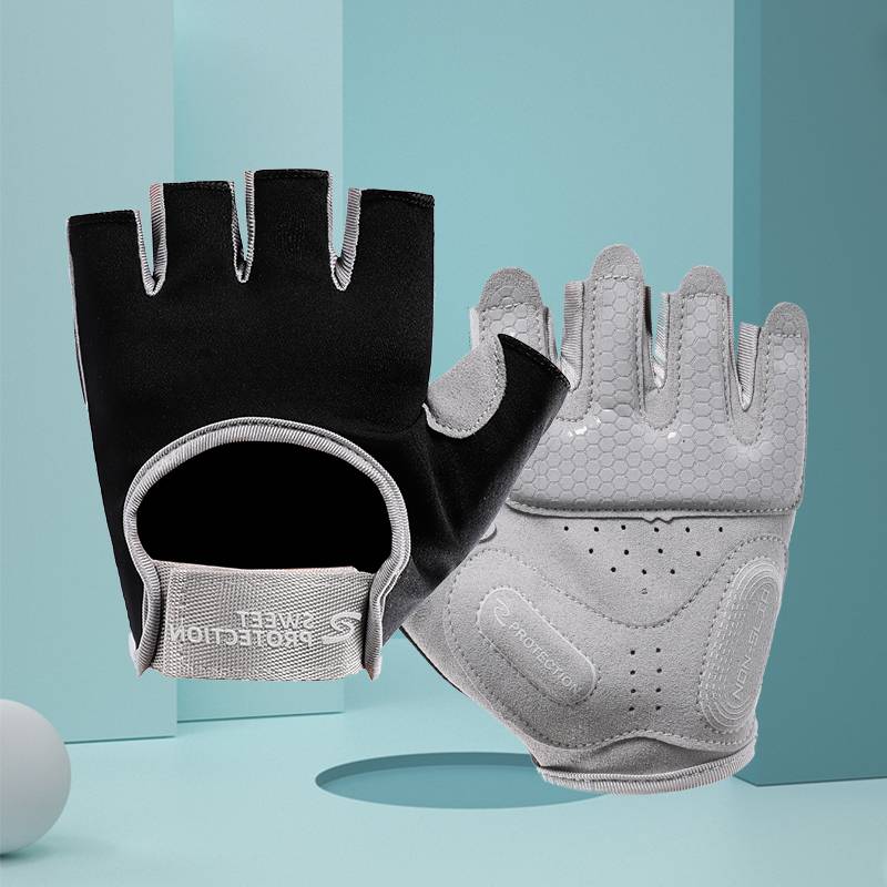 Semi -finger fitness gloves female anti -slip and anti -slip off -handed device training exercise riding band -lead body upper bar