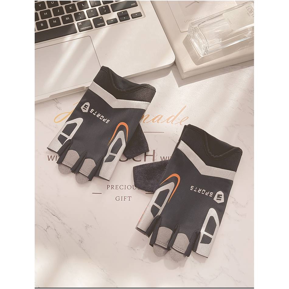 Fitness gloves Female summer men's thin non -slip training equipment exercise yoga bicycles to prevent cocoon semi -finger exercise