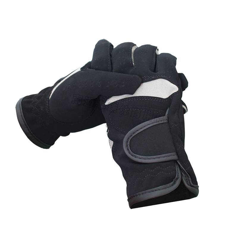 The horse gloves are smoother and flexible to ride through the air with a five-finger glove