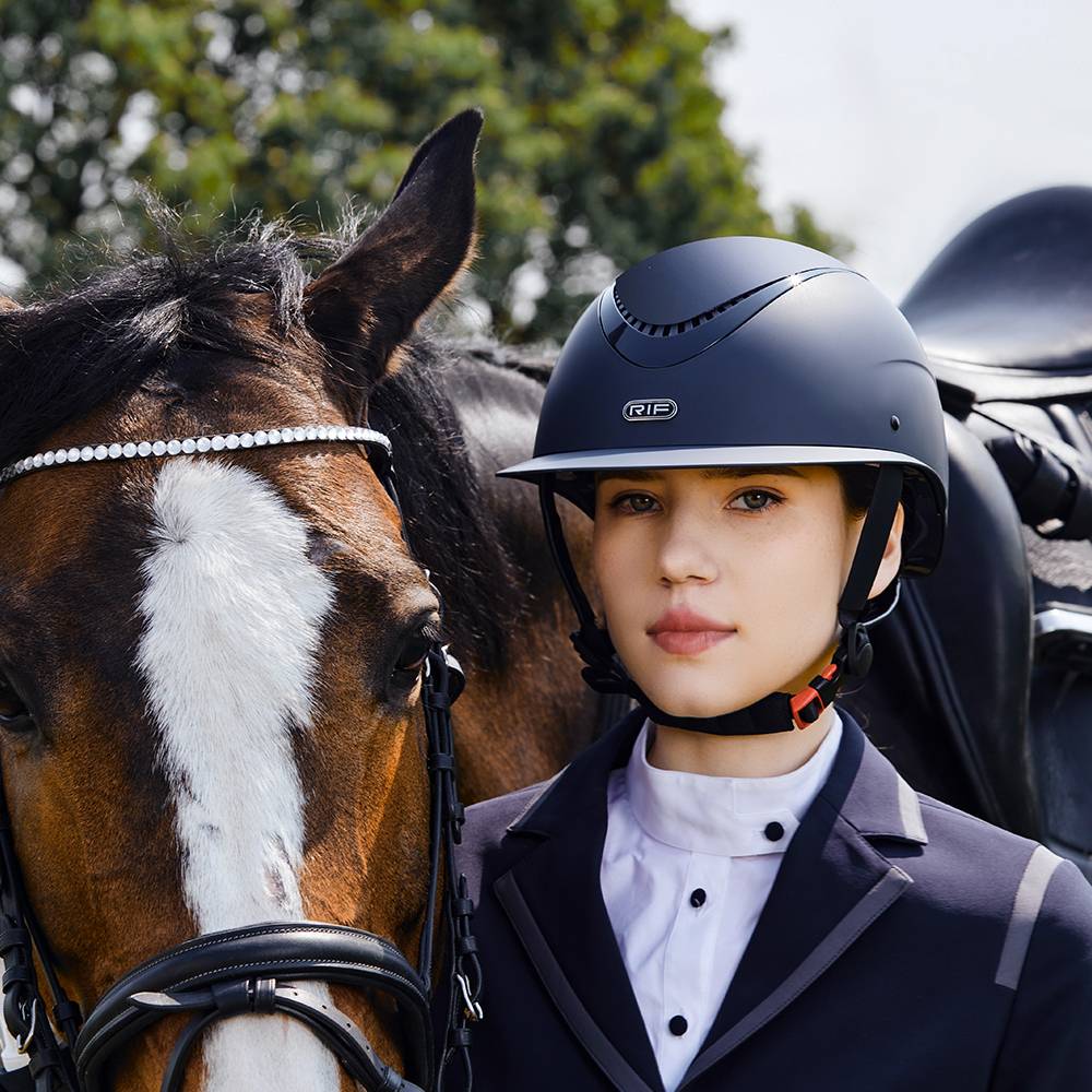 RIF equestrian helmet equestrian clothing riding helmet sports riding helmet children's equestrian equipment women's breathability and simplicity
