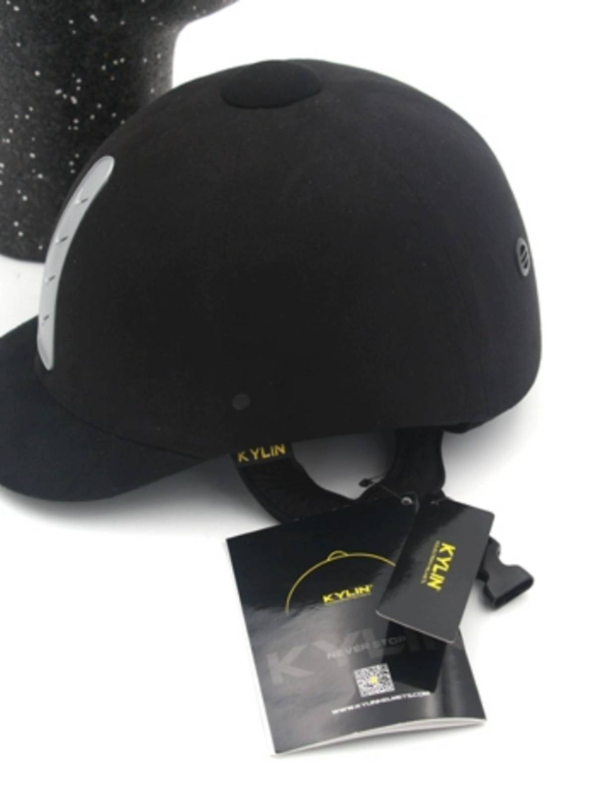 HORSE HELMETS WITH A HIGH-STRENGTH KNIGHT HELMET, BOYS AND GIRLS, CERTIFIED BY THE CE