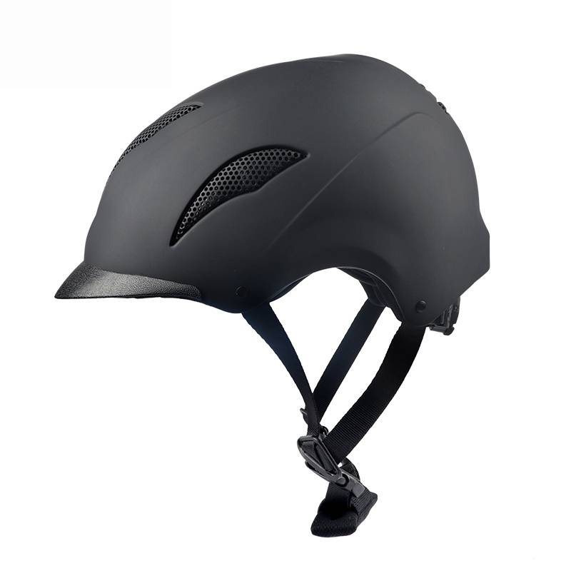 The horse helmets regulate the general cycling of young men and women, and the props of the horse
