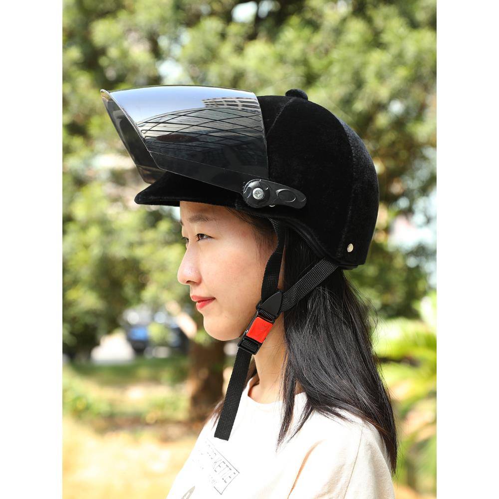 A horse rides a horse helmet bicycle, a summer helmet, a UV-proof velvet velvet, and a half a winter