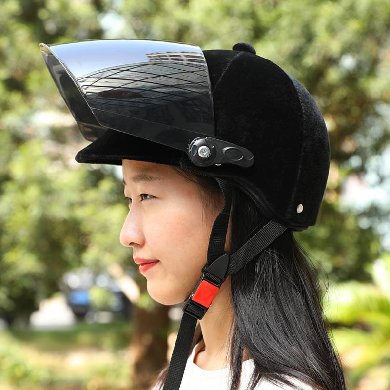 A horse rides a horse helmet bicycle, a summer helmet, a UV-proof velvet velvet, and a half a winter