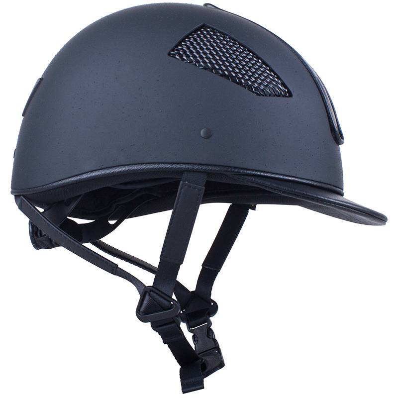 The stork helmet, which regulates the British helmet, the horse helmet, the horse hat, the Rocky Horse, 81010032