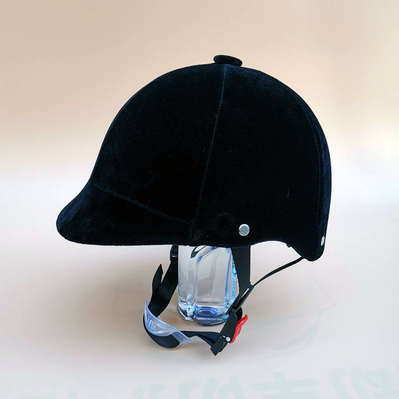 Horse helmets on velvet summer helmets, men and women on horse hats for four seasons of outdoor protection helmets