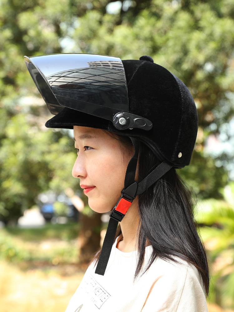 A horse rides a horse helmet bicycle, a summer helmet, a UV-proof velvet velvet, and a half a winter